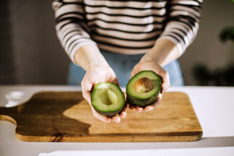 Dieser Trick, um meine halbe Avocado davon abzuhalten, braun zu werden