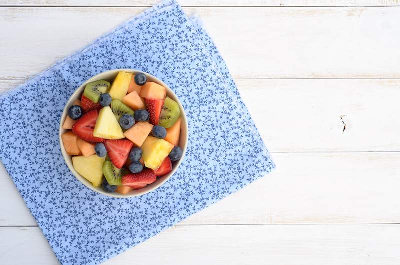 Ecco come mantenere fresco insalata di frutta per giorni, secondo gli esperti