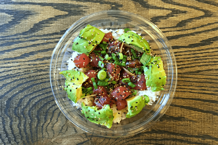 Kaip pasigaminti savo „Poké Bowl“