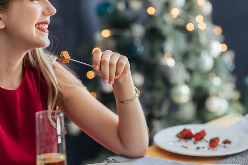 Hogyan lehet navigálni az ünnepeken, ha IBS-je van-e, mint egy teljes grinch