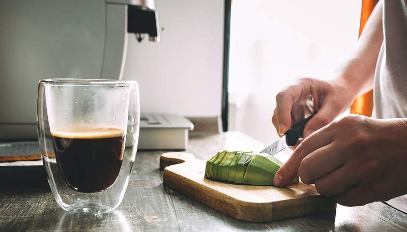 IJskoffie met avocado is de meest heerlijke manier om je a te stimuleren.M. Energie