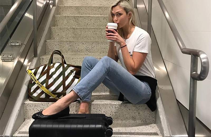 Karlie Kloss csomagolási útmutatója csak az utazáshoz