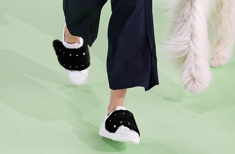 10 zapatillas adornadas que ofrecen una llamarada sofisticada