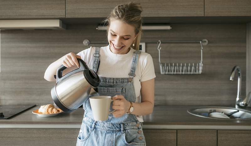 Instant Pot'un Elektrik Çay K Yarışı, beklediğiniz gibi çok fonksiyonlu bir zaman tasarrufudur