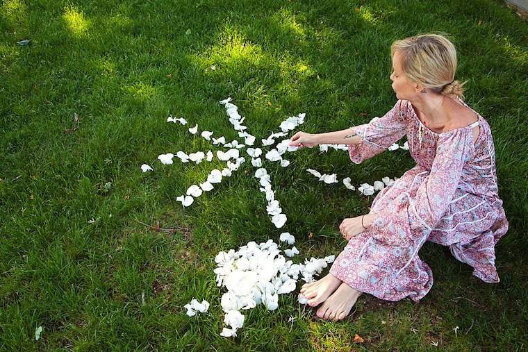 Perché i mandala floreali possono aiutarti Marie Kondo la tua mente