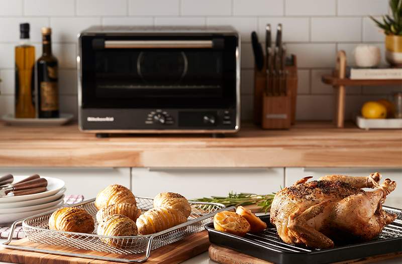 Dieses 9-in-1-Mini-Gerät ist ein Toaster-Ofen, eine Luftfritteuse, ein Brotbeweis und mehr