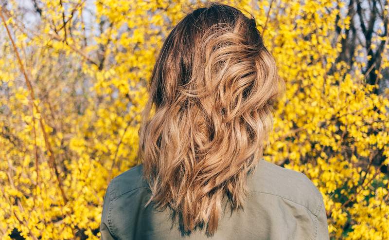 La marca detrás de los compradores de champú dice que 'guardado' su cabello adelgazante está teniendo una venta masiva