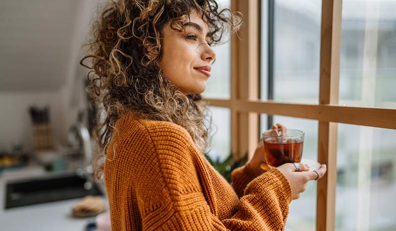 'Soy un experto en felicidad, y aquí es por qué L-theanine es uno de los mejores nutrientes para aumentar el estado de ánimo para ti'