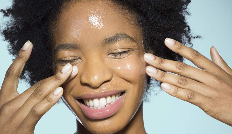 * Tant * des best-sellers de La Mer sont en vente méga en ce moment, y compris la crème hydratante