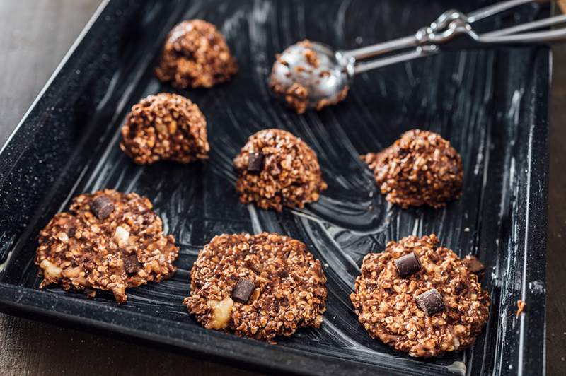 Nämä 5-ainesosan kookospähkinän cashew 'Magic Cookies' on täynnä kasvipohjaista proteiinia