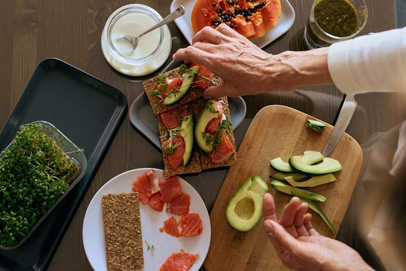 Neue Forschung stärkt den Zusammenhang zwischen der mediterranen Ernährung und der Langlebigkeit