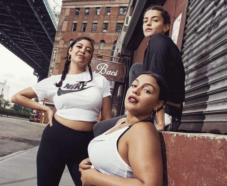 Nike vient de lancer sa toute première ligne de vêtements de sport de taille plus