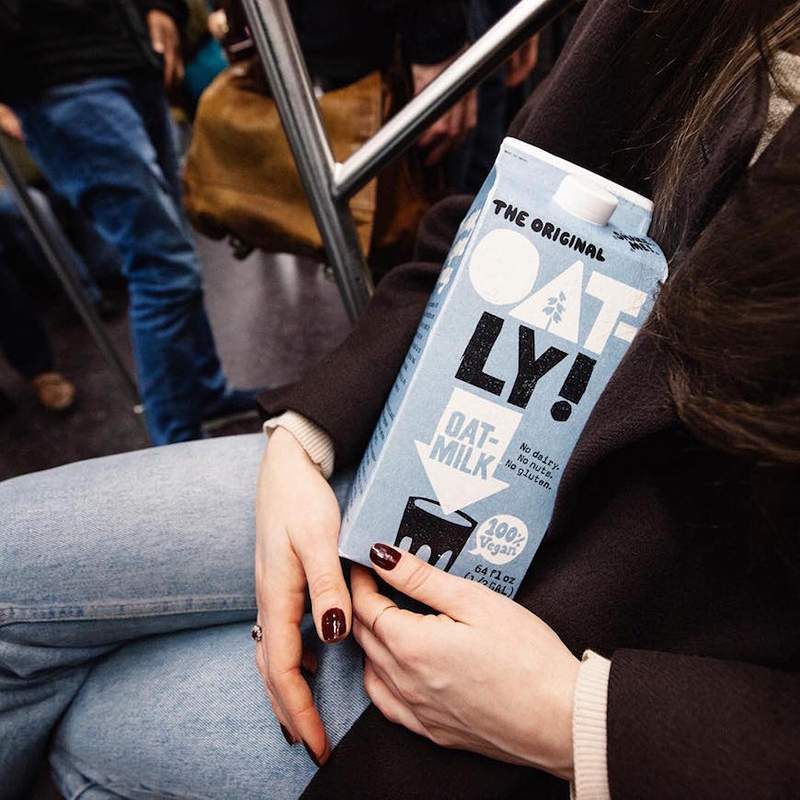 Oatly verhoogt de productie met 1.250%, dus er zal nooit meer een tekort aan havermelk zijn