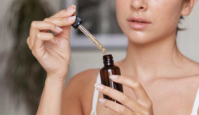 Dette $ 30 C-vitamin, E og Ferulic Serum er den perfekte dupe til et hudlæge-produkt på $ 169