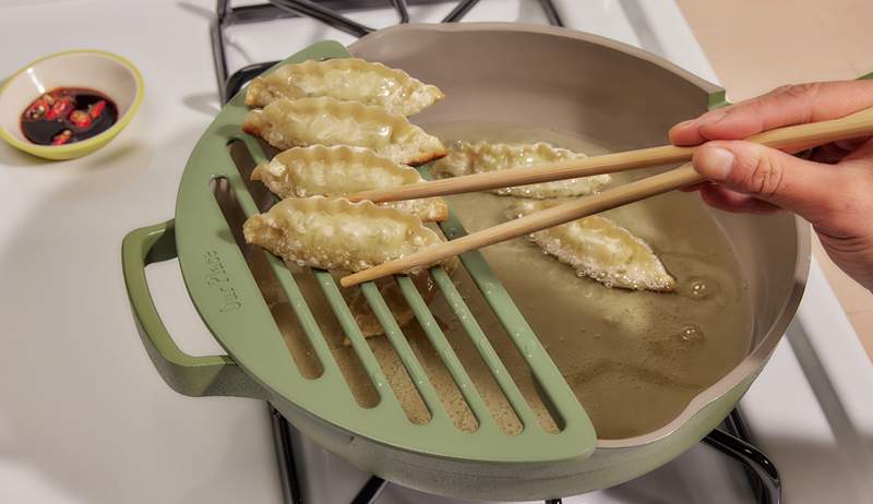 Mit dem Branddeck unseres Platzes können Sie größere Mengen an Lebensmitteln kochen, während Sie Gerichte minimieren, und es ist unsere neue Küche, die Sie haben müssen