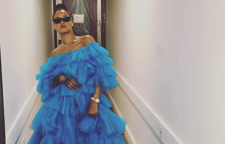 Bu Rihanna'nın kendine güvenen en iyi tavsiye parçası