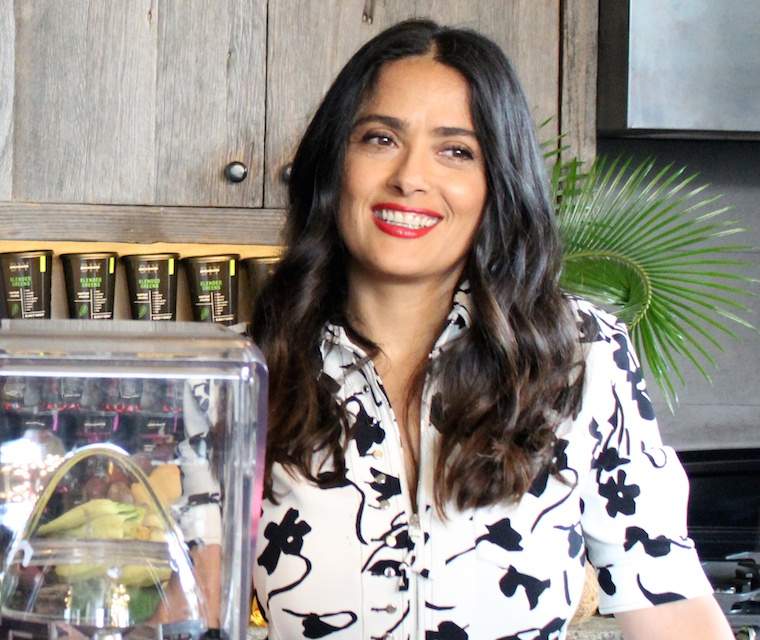 Zakaj Salma Hayek in Generation sok želi, da si na obraz položite smoothije