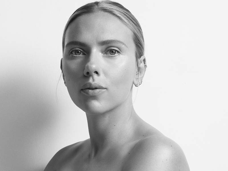 Scarlett Johansson bliver reel om sin nye minimalistiske hudplejelinie