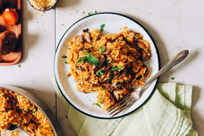 7 Deilige, sunne måter å lage mat med shiitake -sopp i kveld