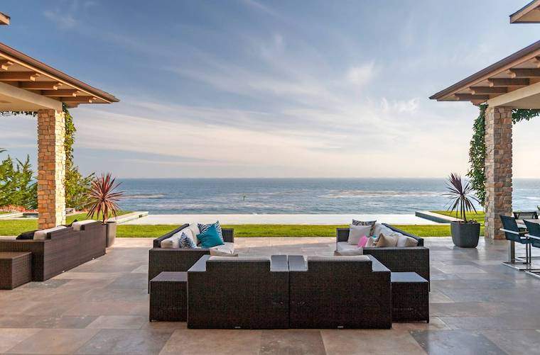 Vacaciones con estilo en estos 5 Airbnbs opulentos aprobados por las celebridades de las celebridades