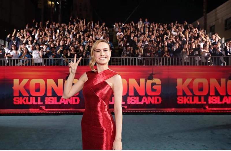 Wie man die Klimmzüge macht, die dazu beigetragen haben, Brie Larson in Captain Marvel zu verwandeln