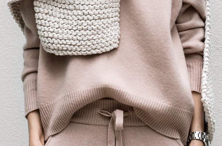 9 artículos de ropa de salón acogedor y esencial para temperaturas increíblemente frías