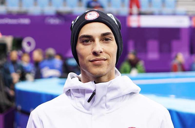 Adam Rippon menggunakan 6 kristal ini untuk getaran yang baik semasa latihan