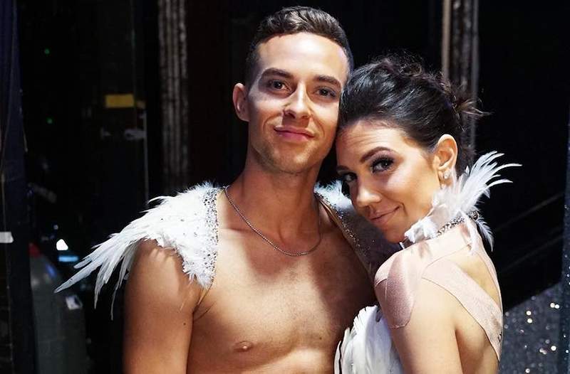 Proč vítězství „DWTS“ Adama Rippona je hlavním vítězstvím inkluzivity