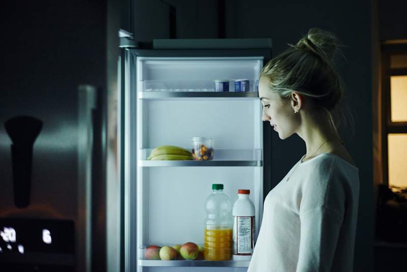 7 stiekeme snacks die goed zijn om te slapen en die je online kunt kopen