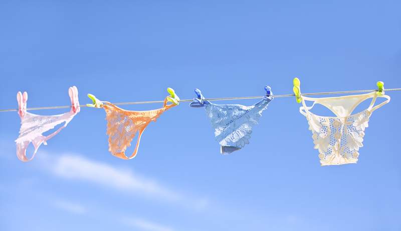 Infine, un perizoma di pizzo che non si gira, ti strappa o ti fa sentire come un mostro paludoso