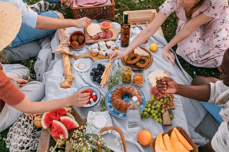 7 Gut-hälsosamma sommarsida rätter för att mata en folkmassa