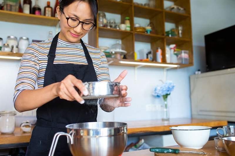 7 hierbas para la inflamación para comenzar a rociar en su dieta