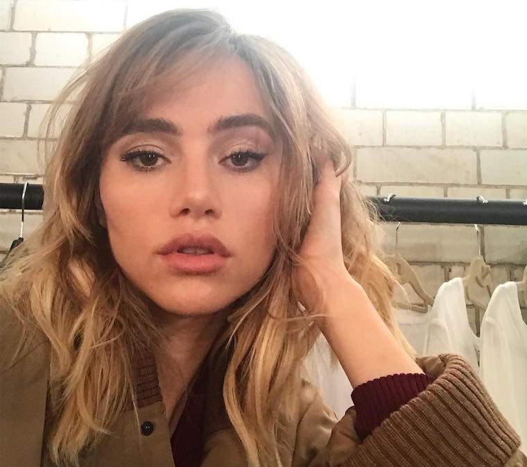 Ošetření kosmetického kosmetického postihu Suki Waterhouse přísahá