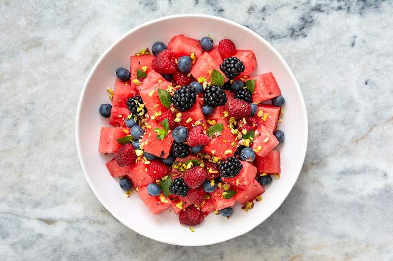 El estreñimiento de verano es algo grave, ya que 5 formas simples de gastro permanecen regulares en calor y humedad