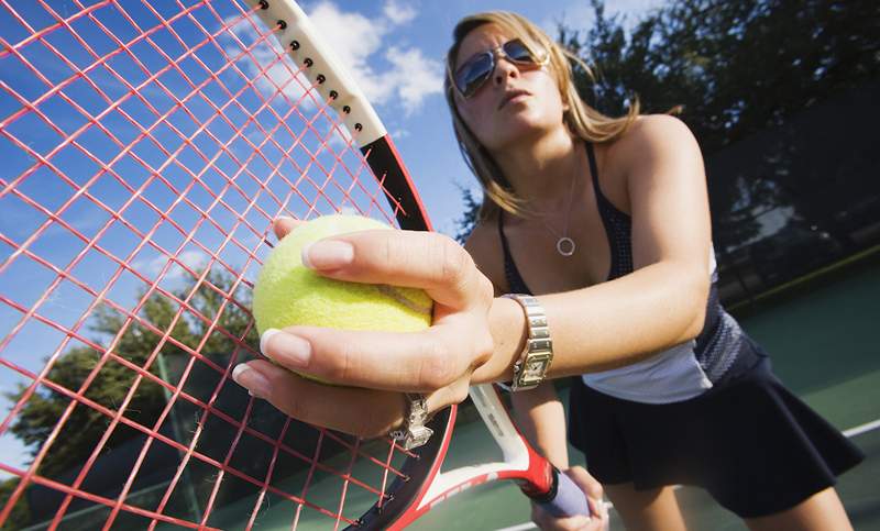 De 13 bedste solbriller, der reducerer blænding og beskytter dine øjne, mens du spiller tennis