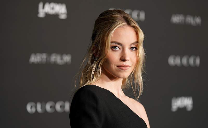 Ez a derm által jóváhagyott szempilla szérum, amely szerint Sydney Sweeney szerint a szempillái annyira nőnek, hogy abbahagyta a hamisítást