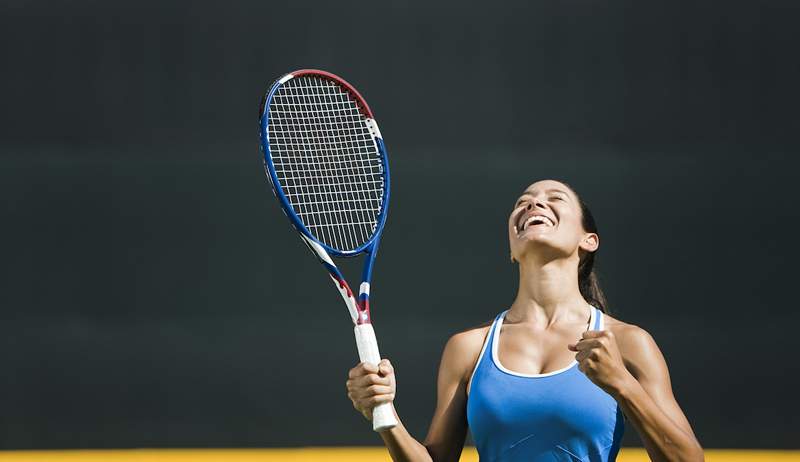 9 tennisrackets voor beginners die u zullen helpen uw spel op het veld te maken