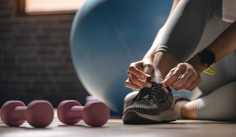 Tämä on * * monipuolisin kenkä kuntosalille, joka on juoksevan henkilön mukaan, painoharjoittelu ja hiitit