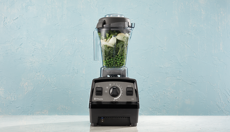 Vitamix ha appena lanciato il loro frullatore più pratico ancora quello che è successo quando l'ho preso per un giro