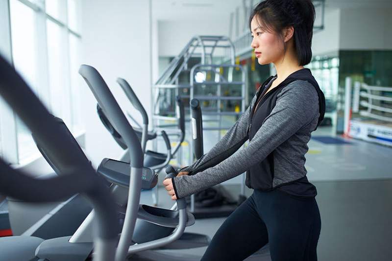 En psykolog förklarar min kärlek att titta på matnätverket på gymmet