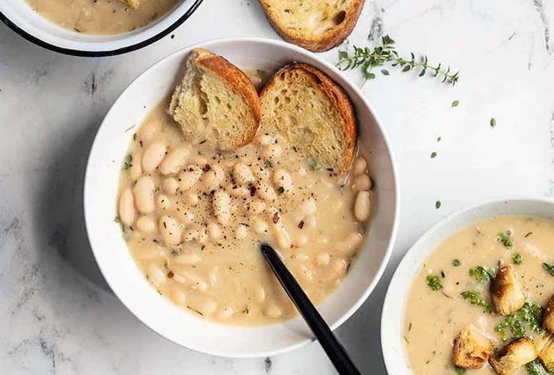 9 ricette di fagioli bianchi che anche le persone che non sono piacciono i fagioli