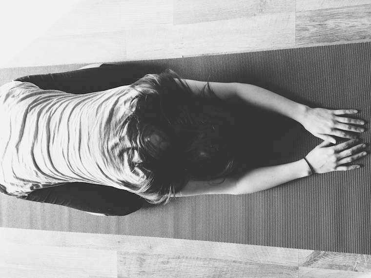 ¿Podría un despertador de yoga transformar tus mañanas??