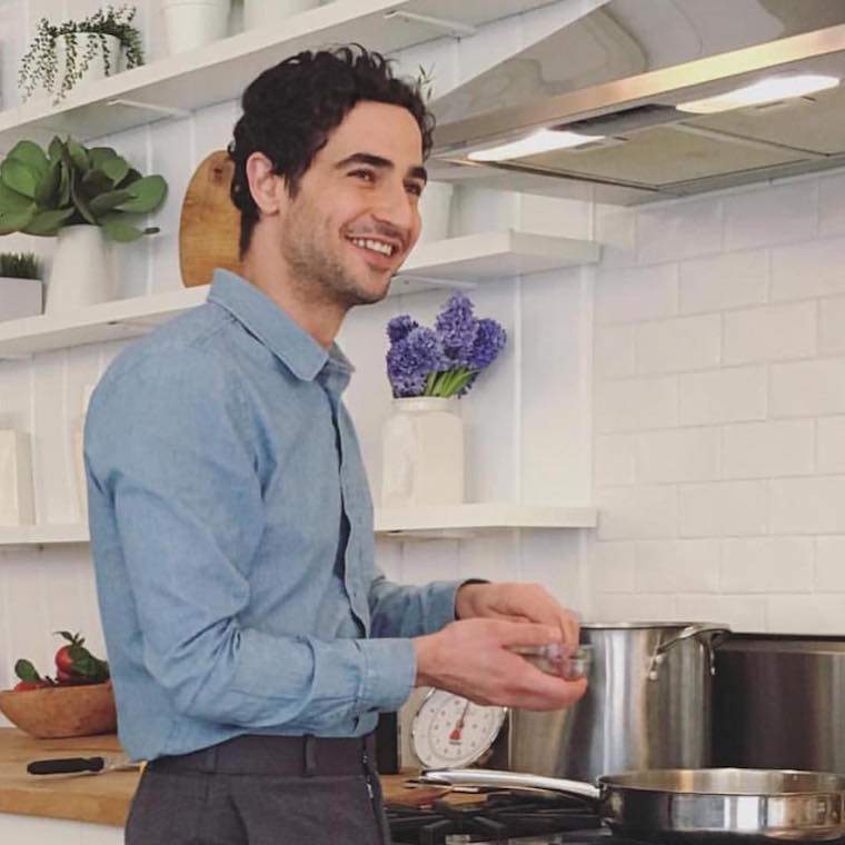 Zac Posen escribió un libro de cocina y es tan elegante como te imaginas